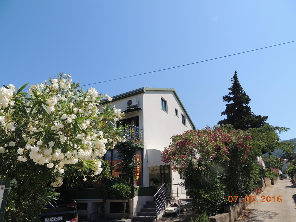Apartments Suljic - Cash Only Property Stari Grad  Ngoại thất bức ảnh