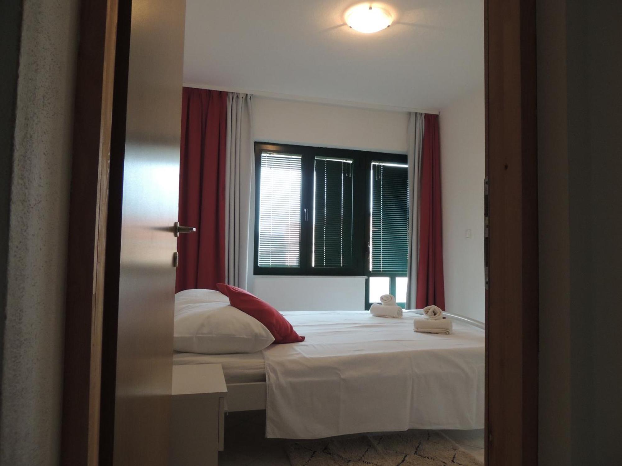 Apartments Suljic - Cash Only Property Stari Grad  Ngoại thất bức ảnh