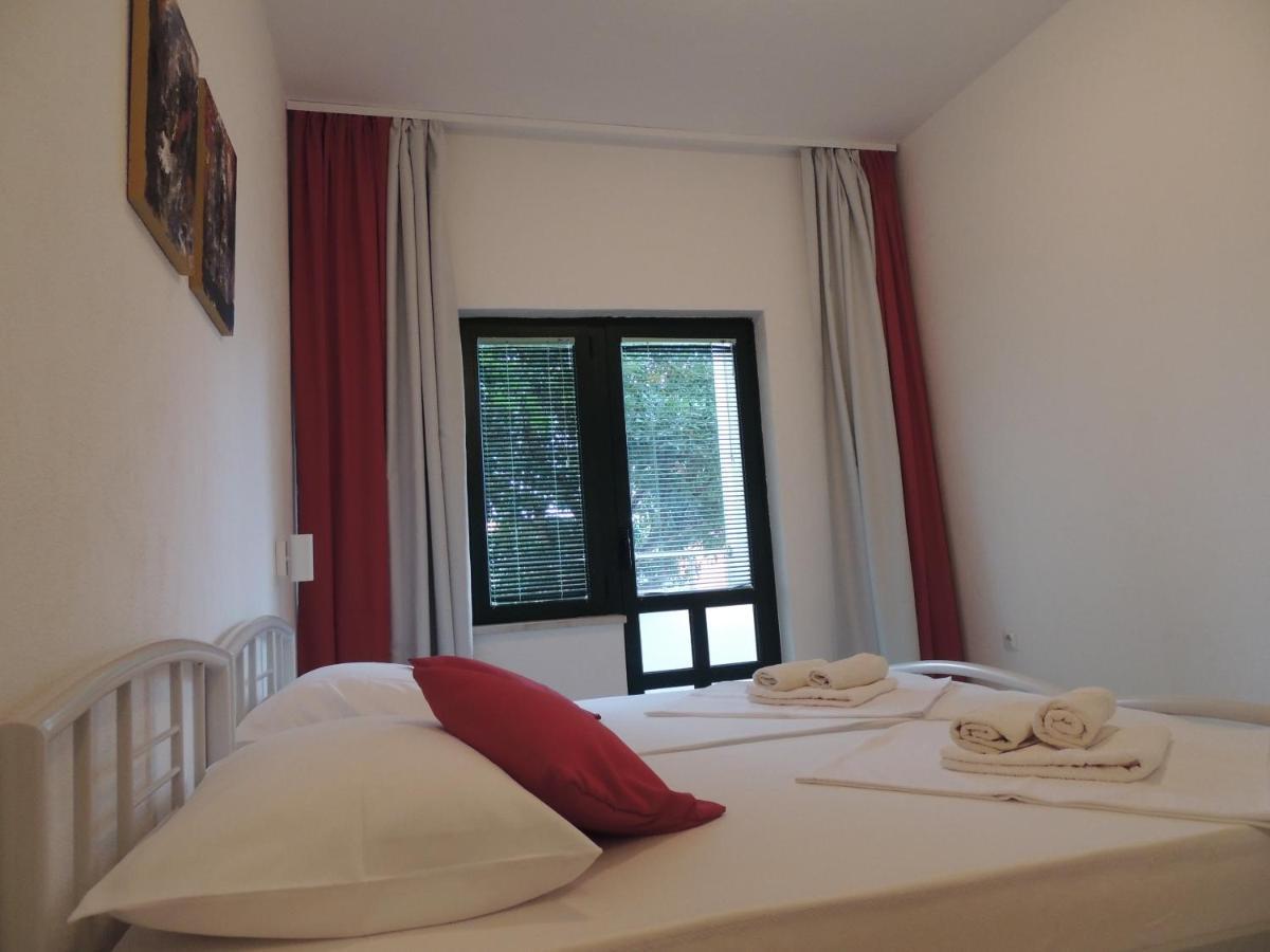Apartments Suljic - Cash Only Property Stari Grad  Ngoại thất bức ảnh