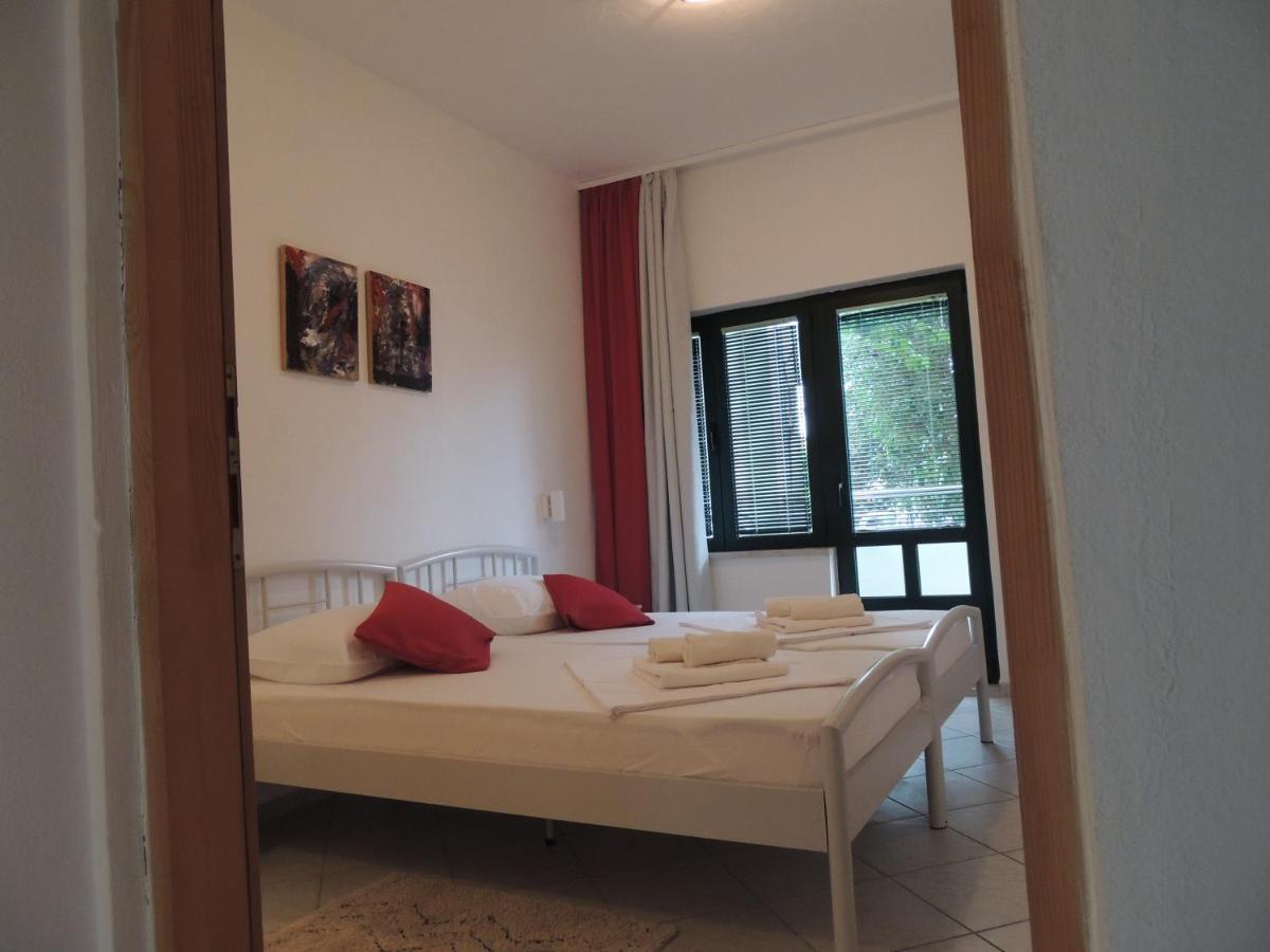 Apartments Suljic - Cash Only Property Stari Grad  Ngoại thất bức ảnh